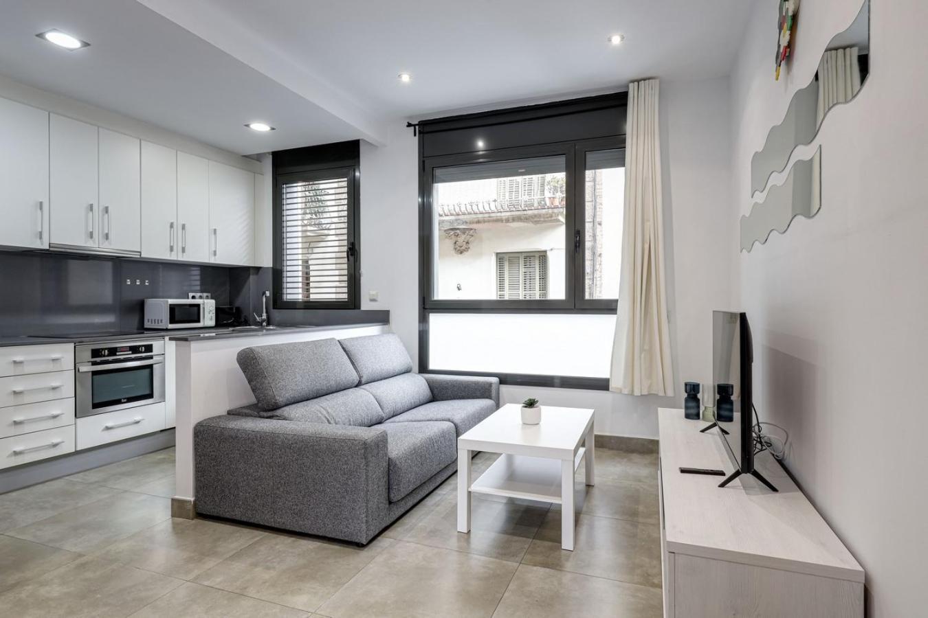 Urban Flats Vallirana Lejlighed